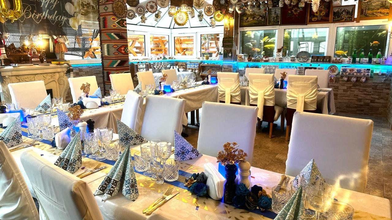 Aparthotel Guzulka & Restaurant Берлін Екстер'єр фото