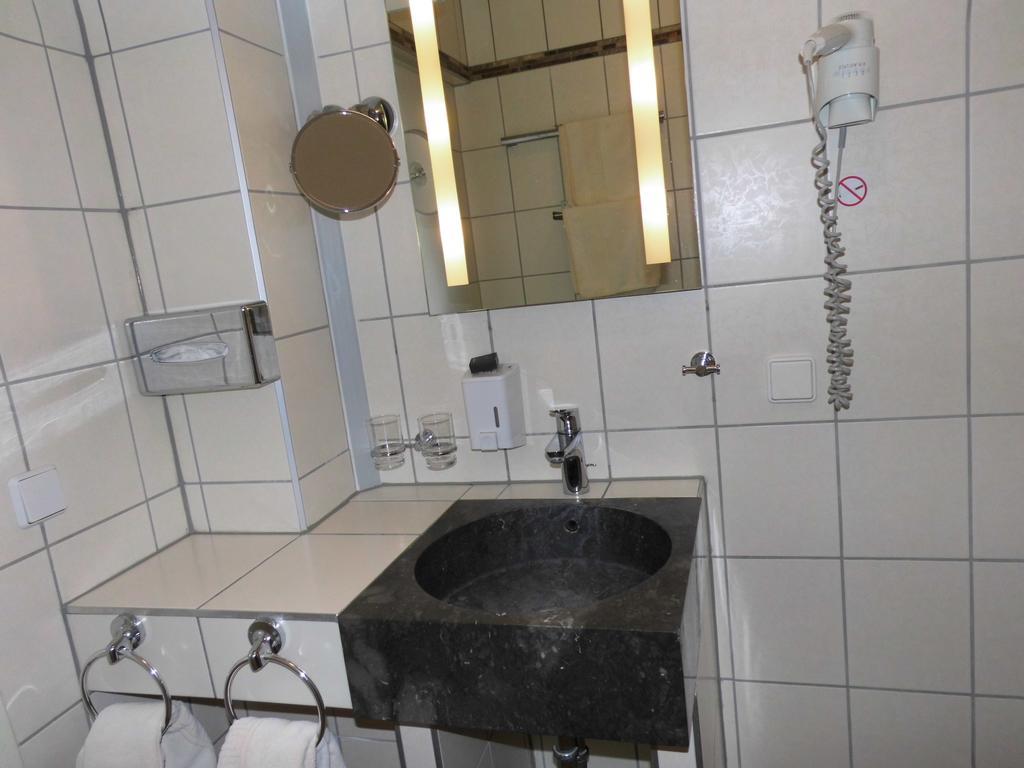 Aparthotel Guzulka & Restaurant Берлін Екстер'єр фото