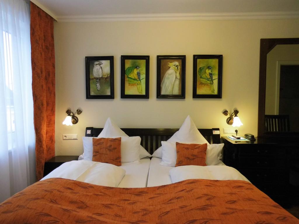 Aparthotel Guzulka & Restaurant Берлін Екстер'єр фото