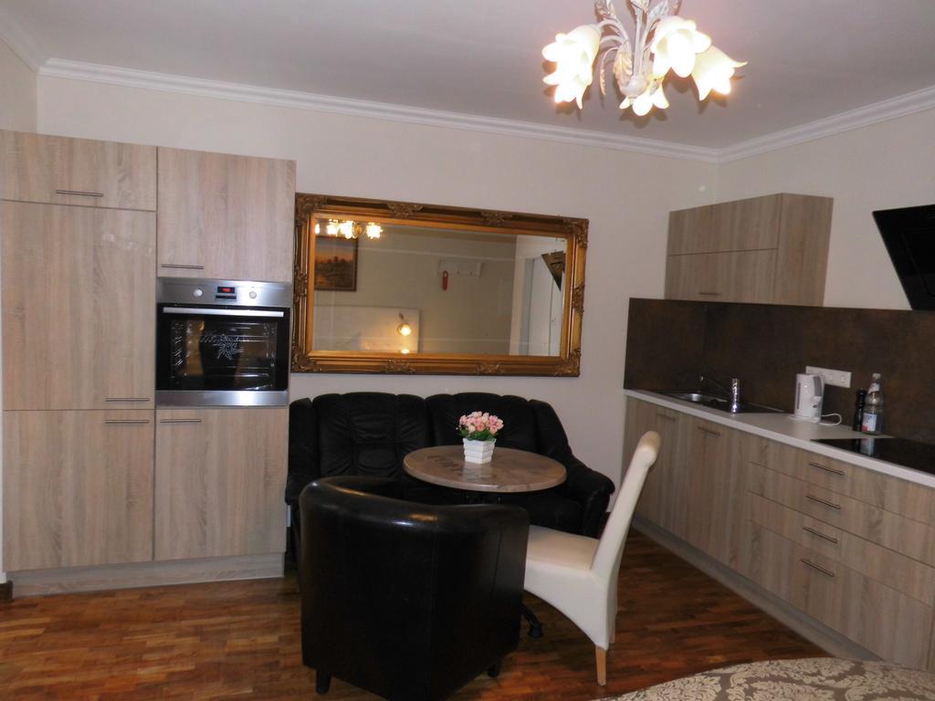 Aparthotel Guzulka & Restaurant Берлін Екстер'єр фото