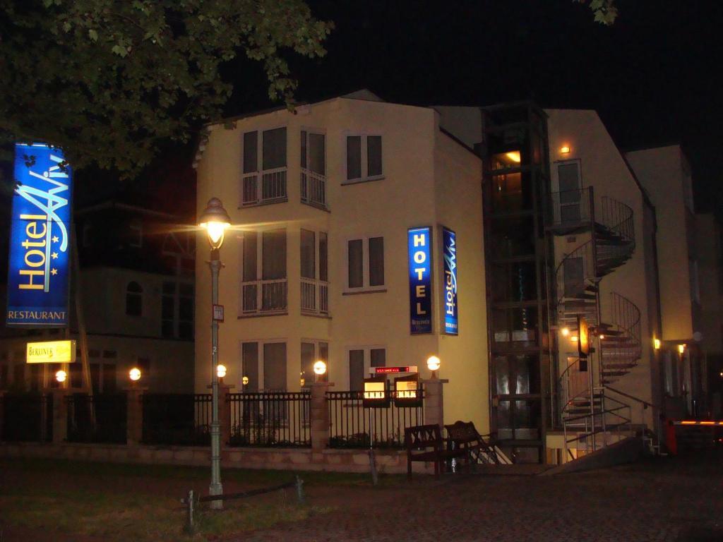 Aparthotel Guzulka & Restaurant Берлін Екстер'єр фото