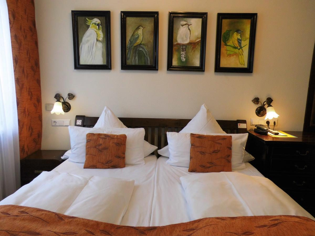 Aparthotel Guzulka & Restaurant Берлін Екстер'єр фото